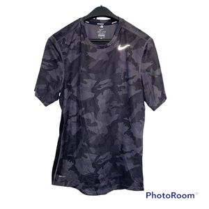Nike dry fit camo T-shirt